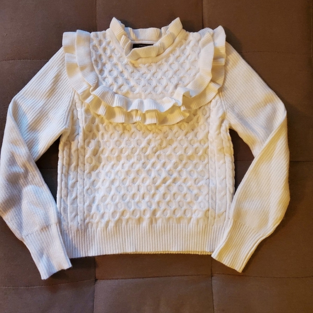 NWOT super soft off white sweater